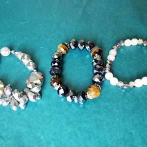 3/10$ shiny beaded bracelet